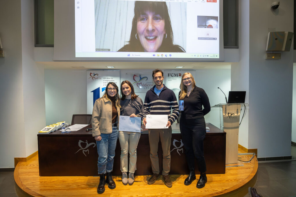 primer Premio recayó en: Dr. Javier Fernandez González-Cuevas: ‘AGENESIA DEL MÚSCULO ESTERNOCLEIDOMASTOIDEO